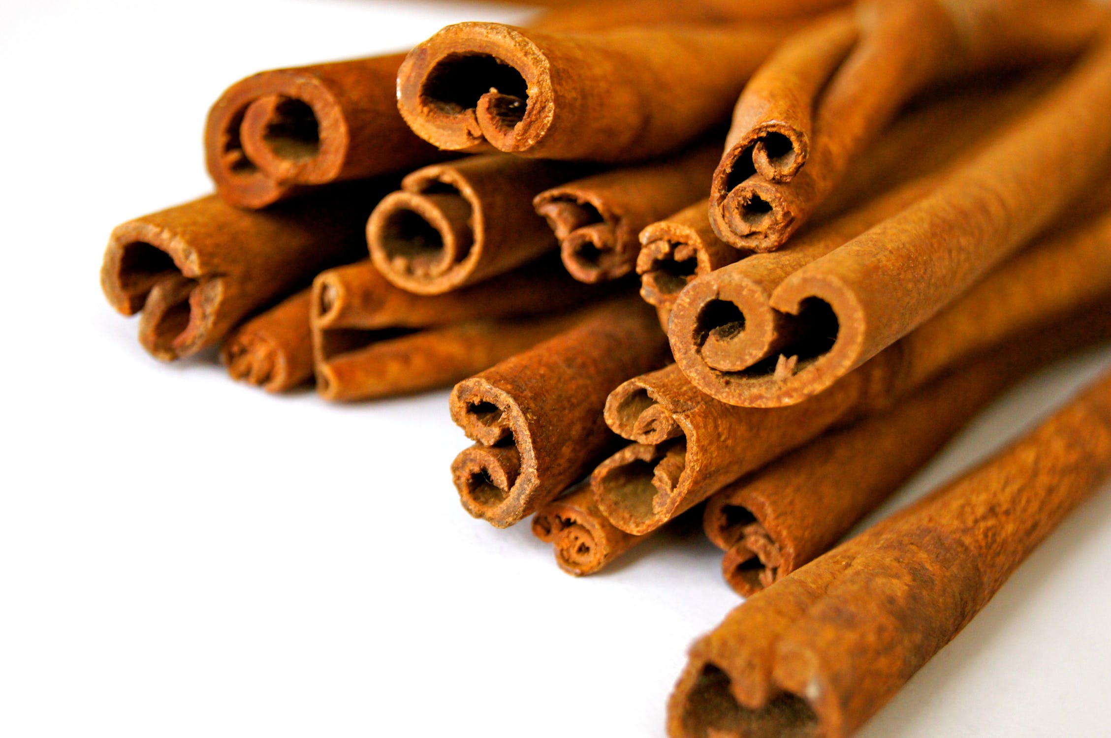 The Best Cinnamon Oils
