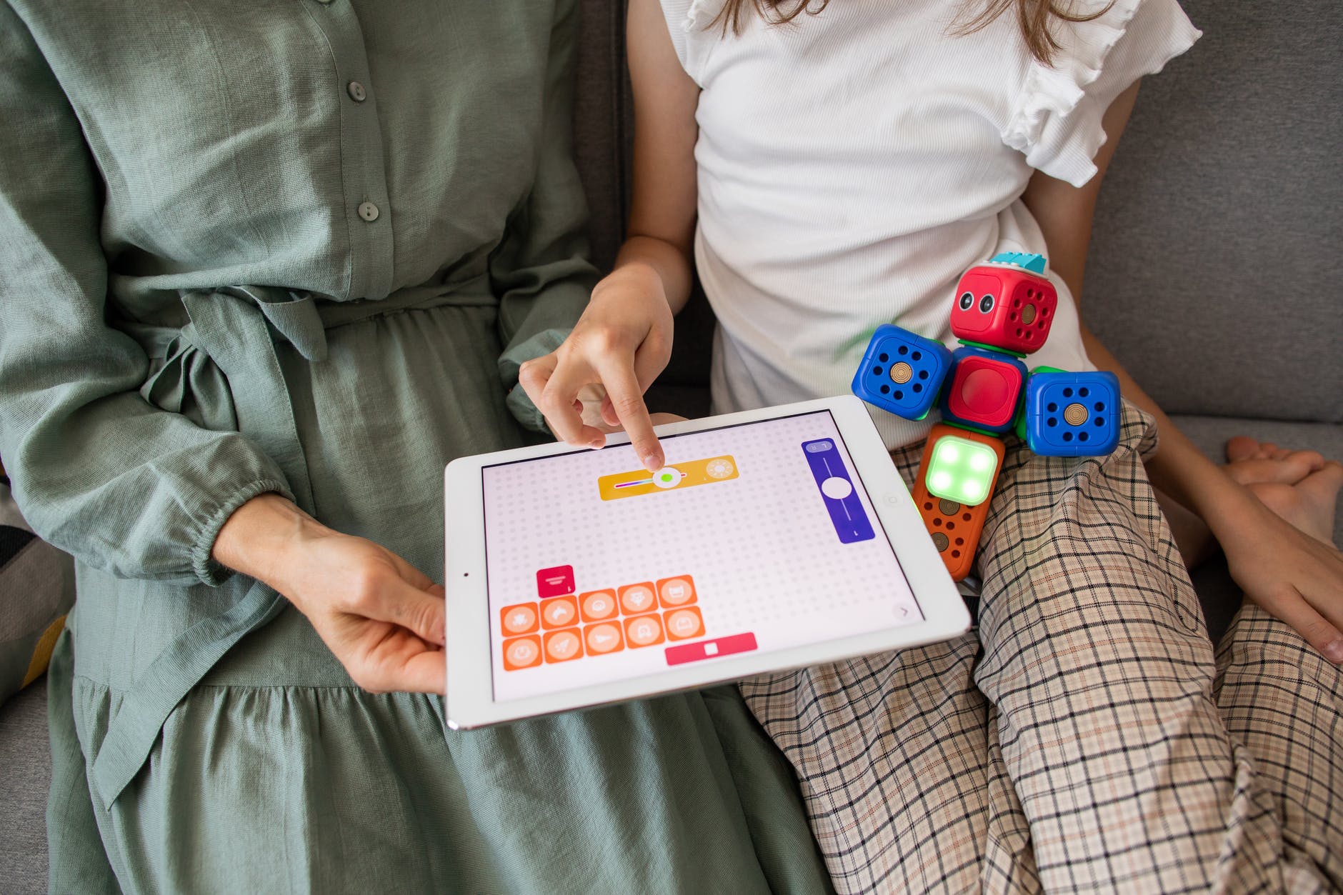 The Best Toys to Teach Your Kids to Code