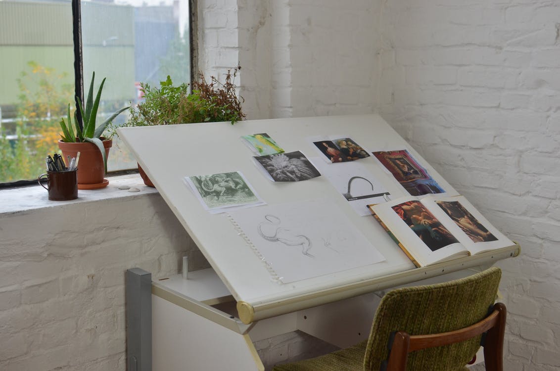 The Best Craft Desks
