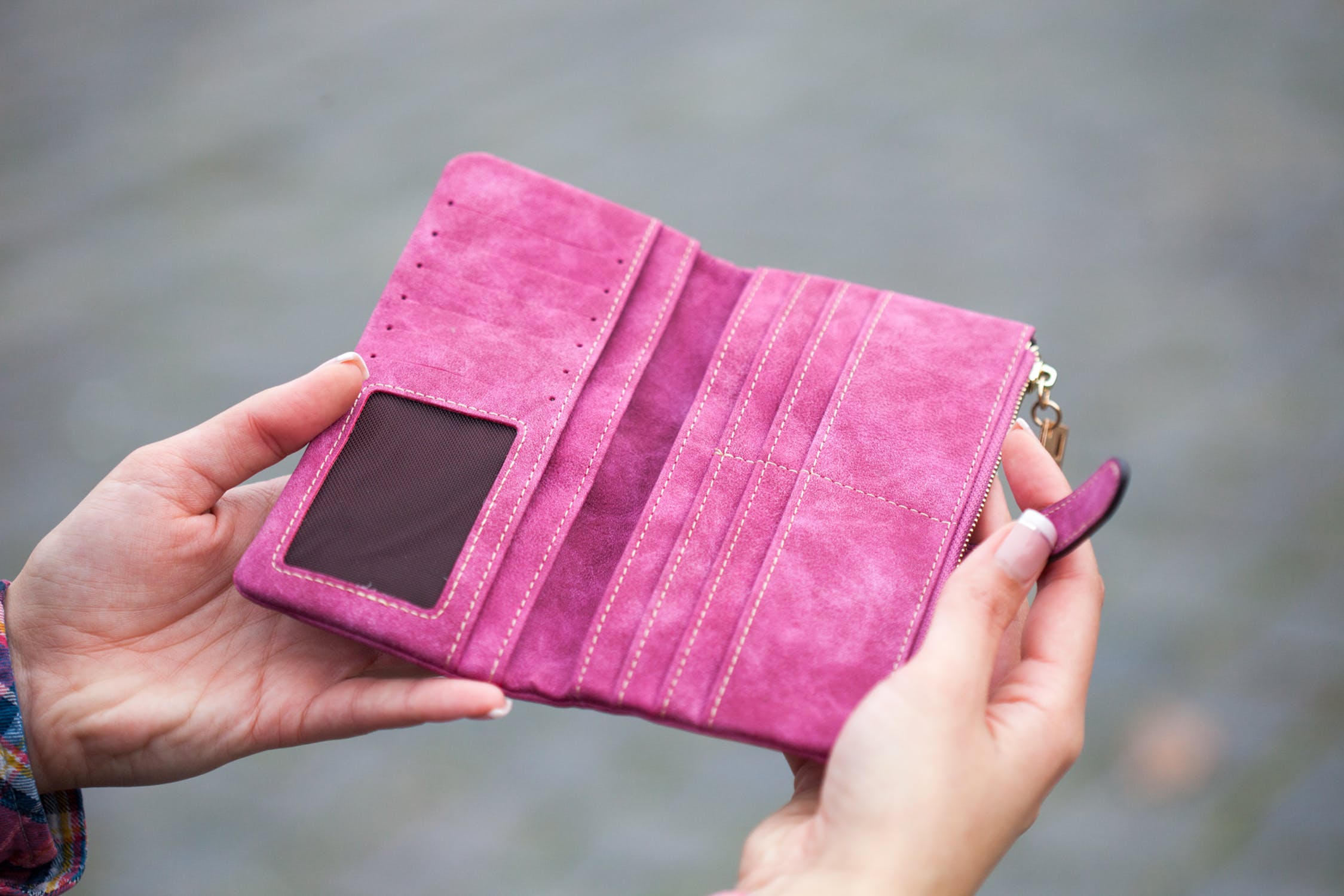 The Best Wallets for Girls