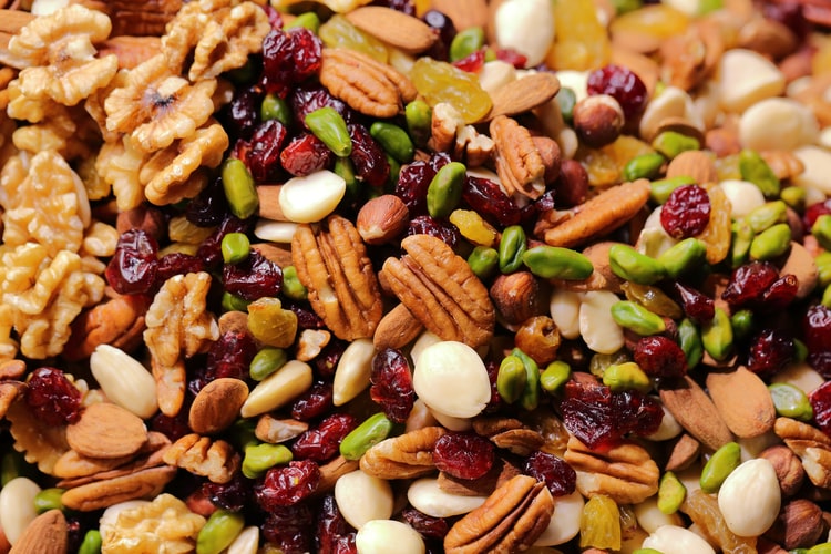 Top 5 Trail Mixes