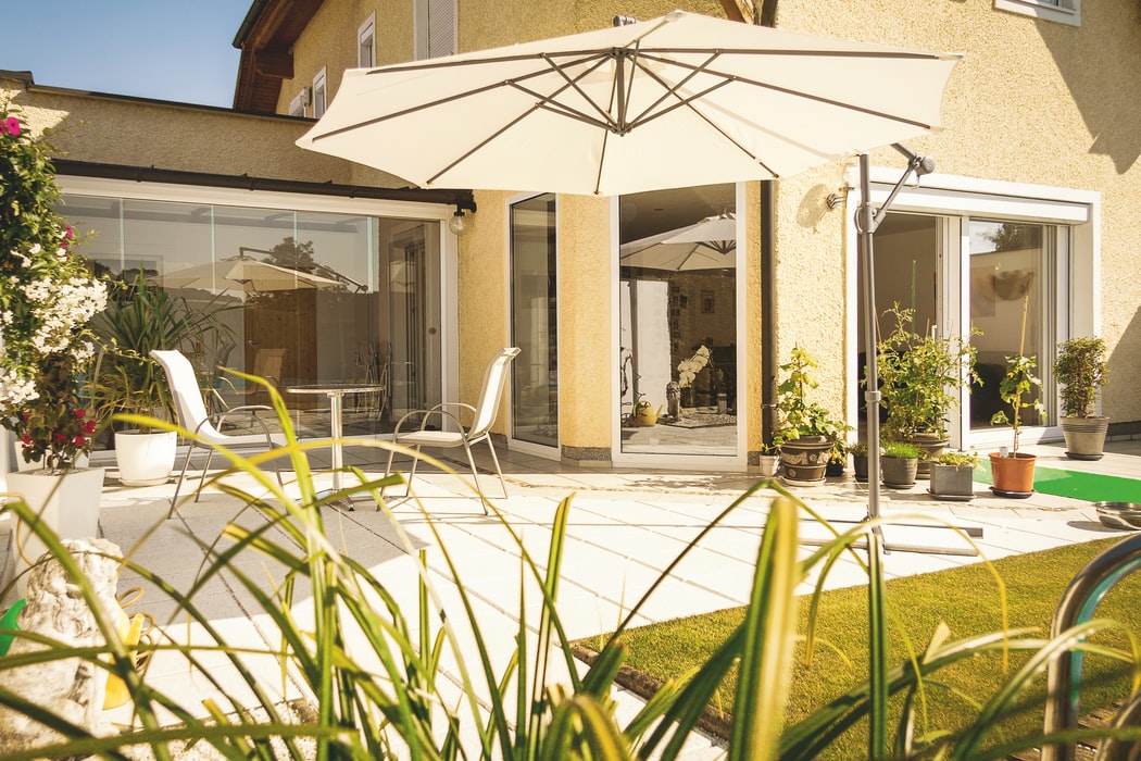 The Best Patio Umbrellas