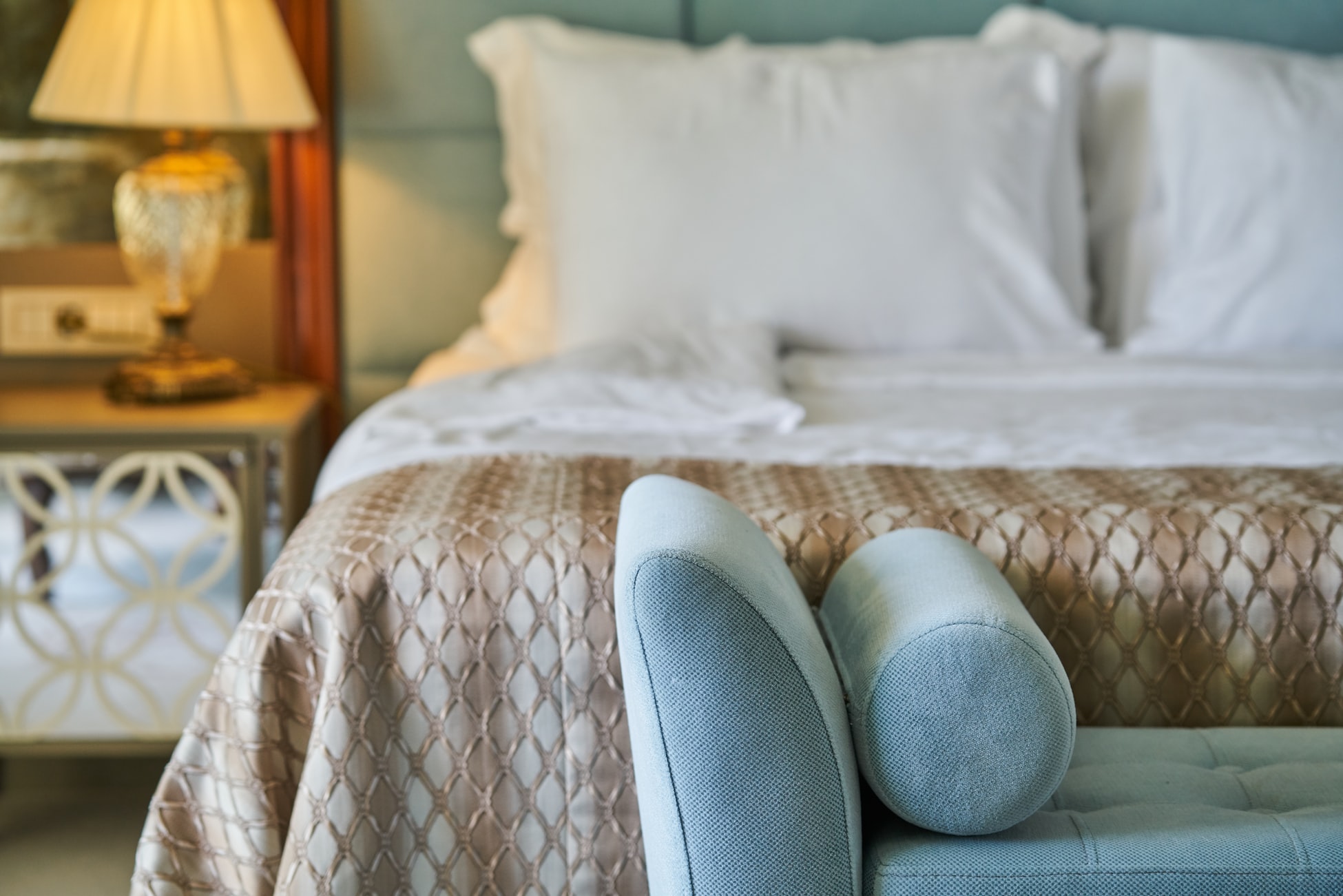 The Best Bedroom Storage Benches