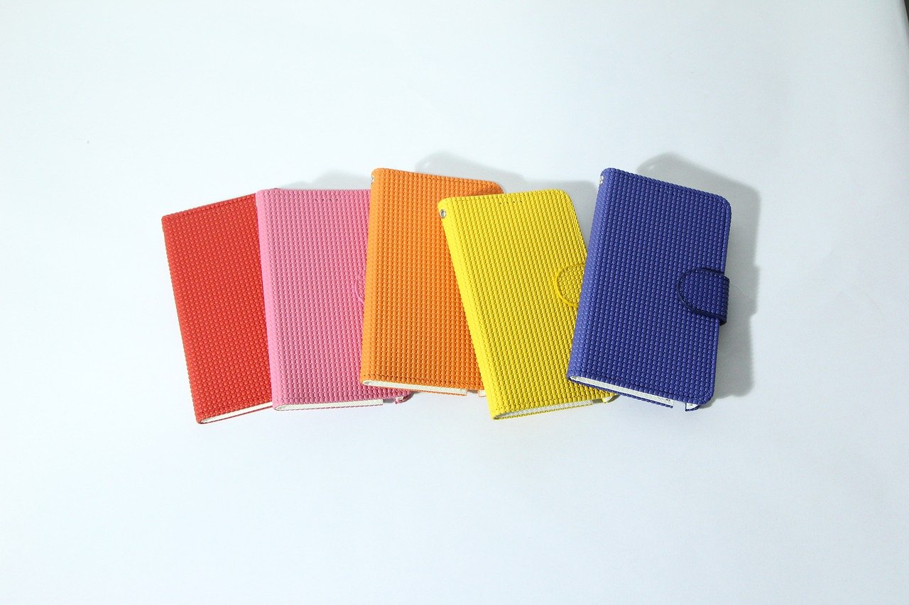 The Best Kawaii Wallets