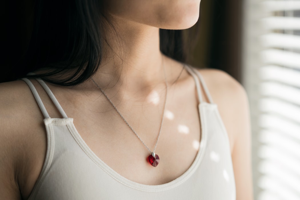The Best Heart Necklaces For Women