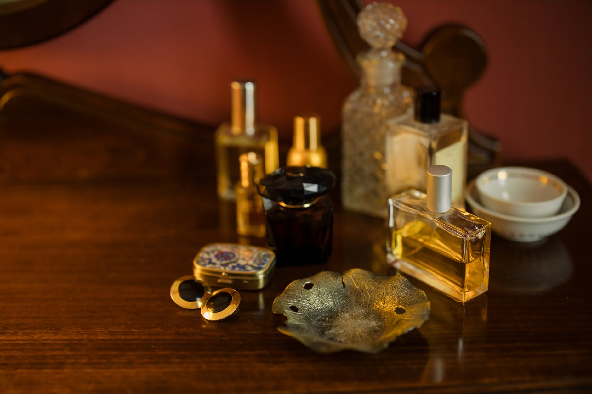 The Best Perfume Organizers