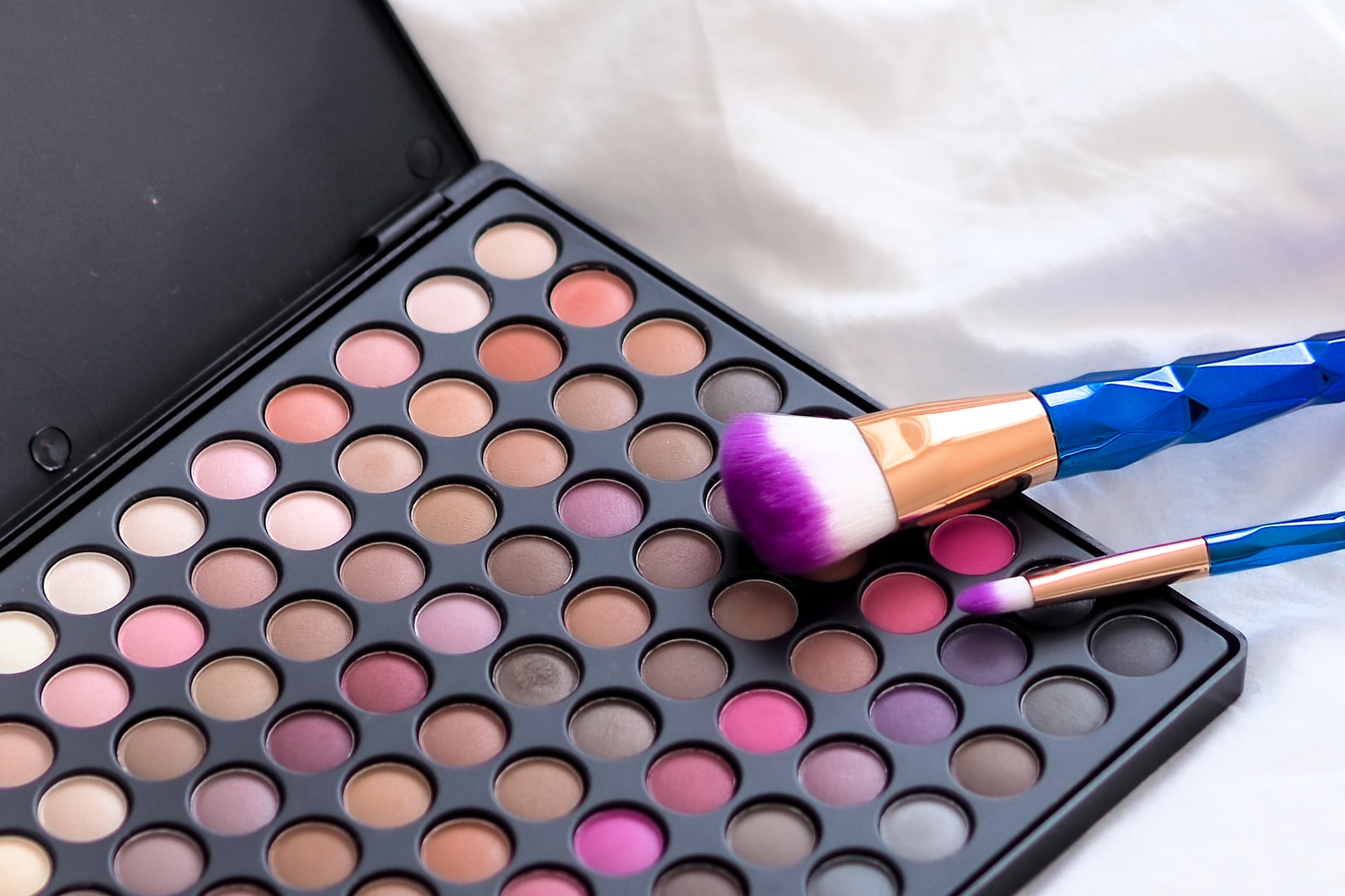 The Cutest Unicorn Makeup Brushes