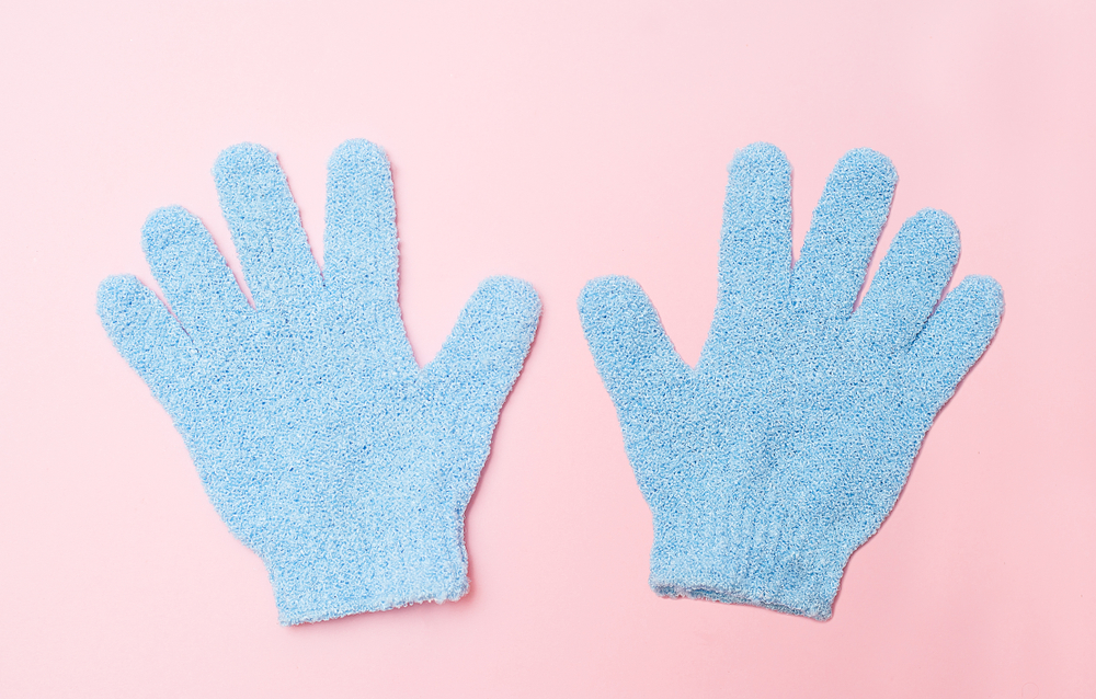 The Best Exfoliating Gloves